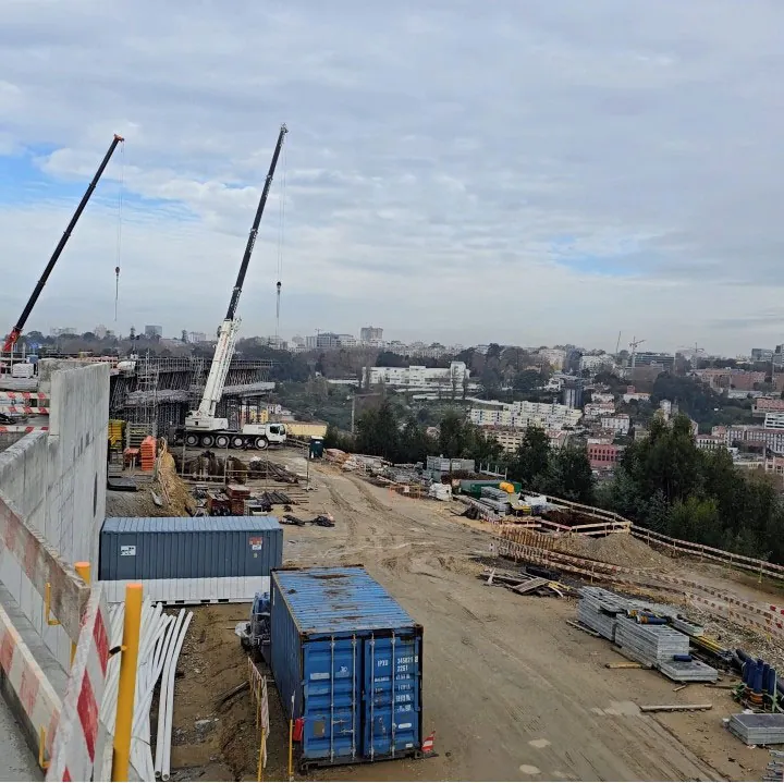 Electrification of the new Rubi Line of the Porto Metro