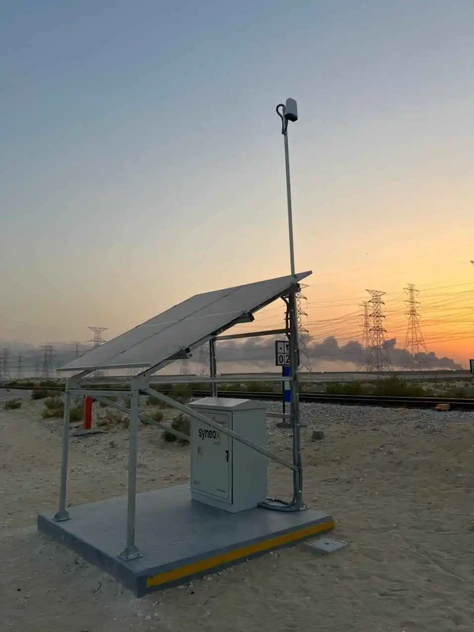 Monitorización inteligente remota de rotura y temperatura de carril.